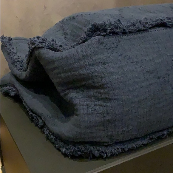 Chanel N0523 large shopping bag in navy - Picture 4 of 8